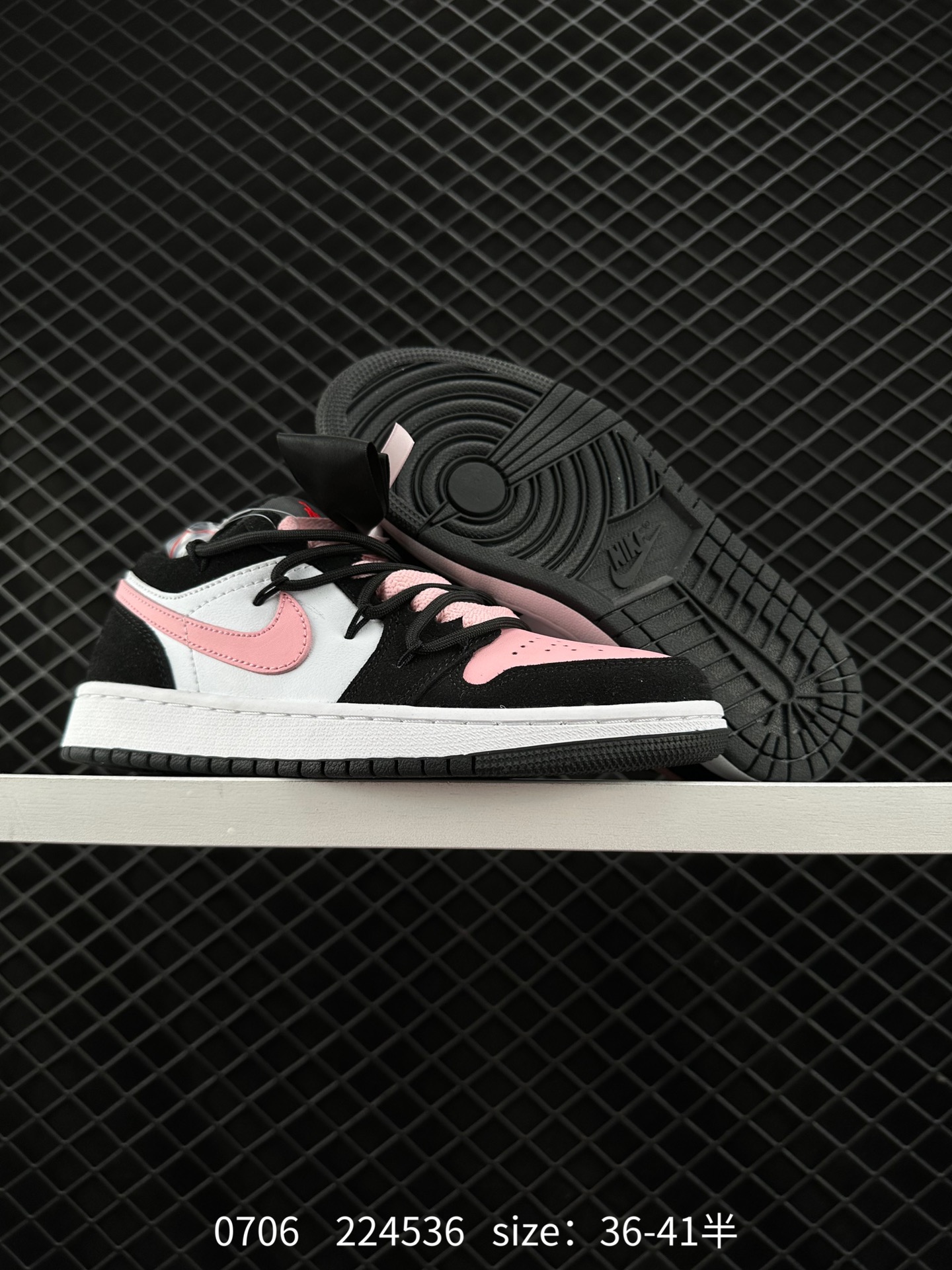 Air Jordan 1 Low AJ1